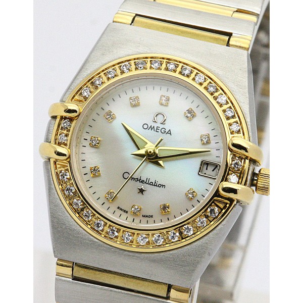 Best AAA Mother of Pearl - White Diamond Dial Replica Omega My Choice Mini 1365.75.00-22.5 MM