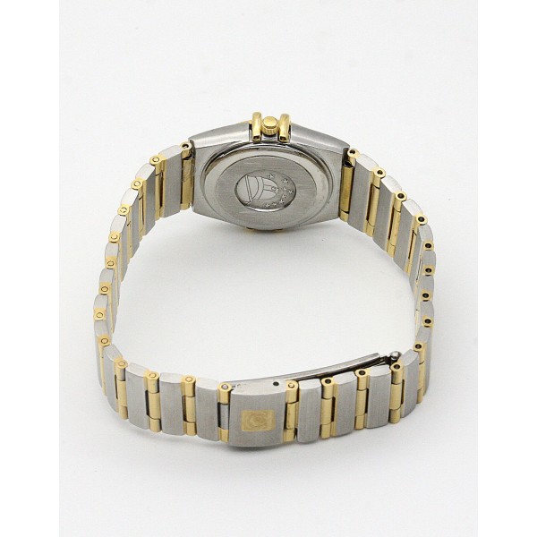 Best AAA Mother of Pearl - White Diamond Dial Replica Omega My Choice Mini 1365.75.00-22.5 MM